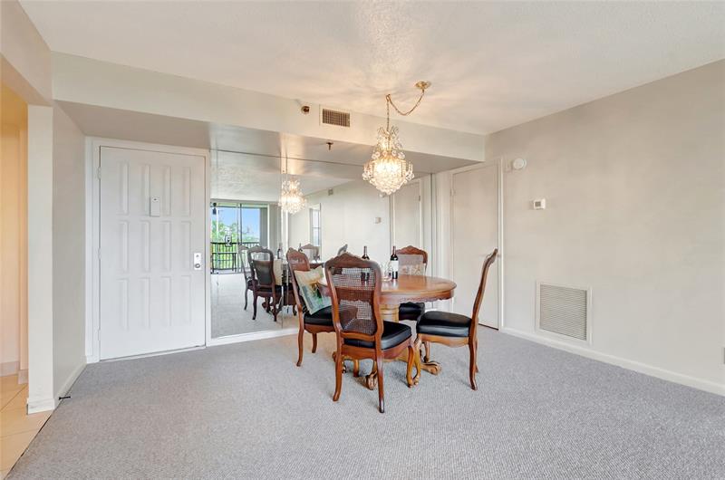 Image 4 of 24 For 5260 2nd Ave  504