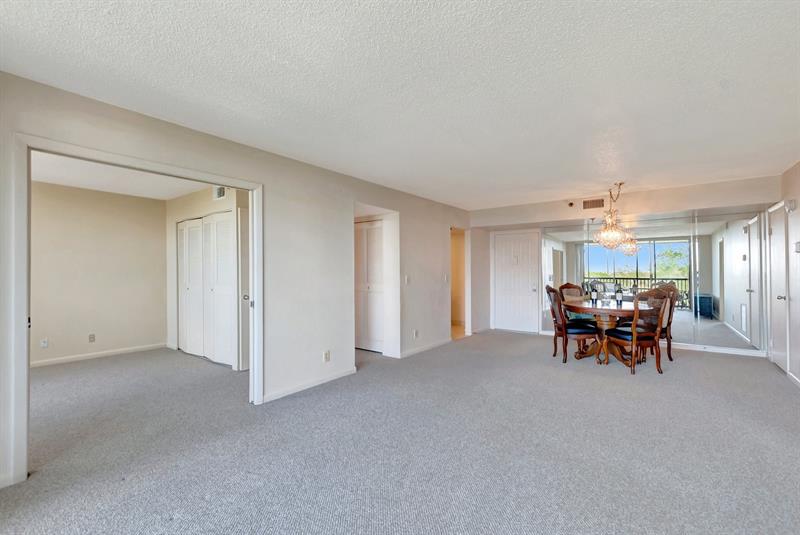 Image 5 of 24 For 5260 2nd Ave  504