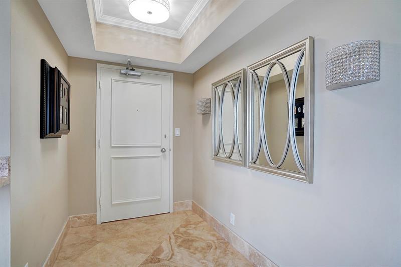 Image 10 of 74 For 3550 Galt Ocean Dr  211