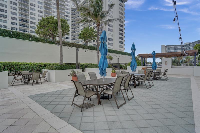 Image 57 of 74 For 3550 Galt Ocean Dr  211