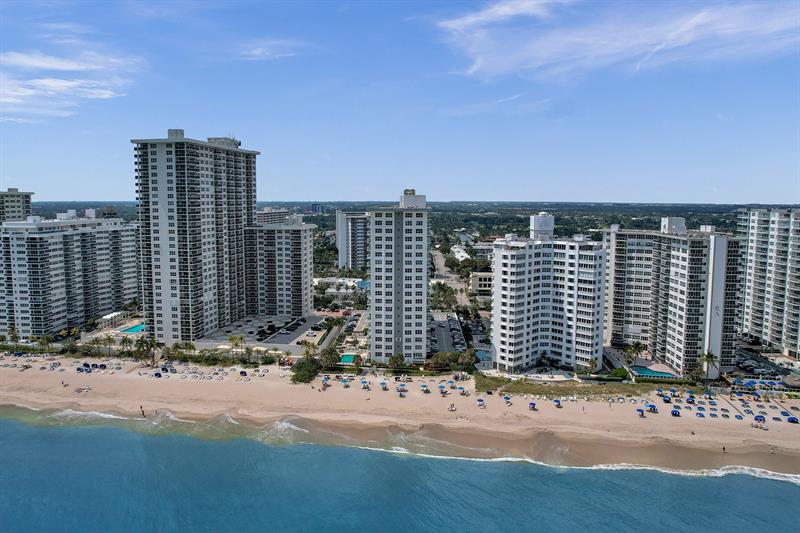 Image 67 of 74 For 3550 Galt Ocean Dr  211