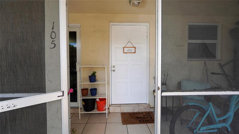 Image 8 of 22 For 5377 40th Ave  105