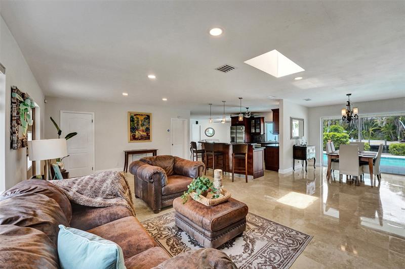 Image 26 of 97 For 2805 29th St