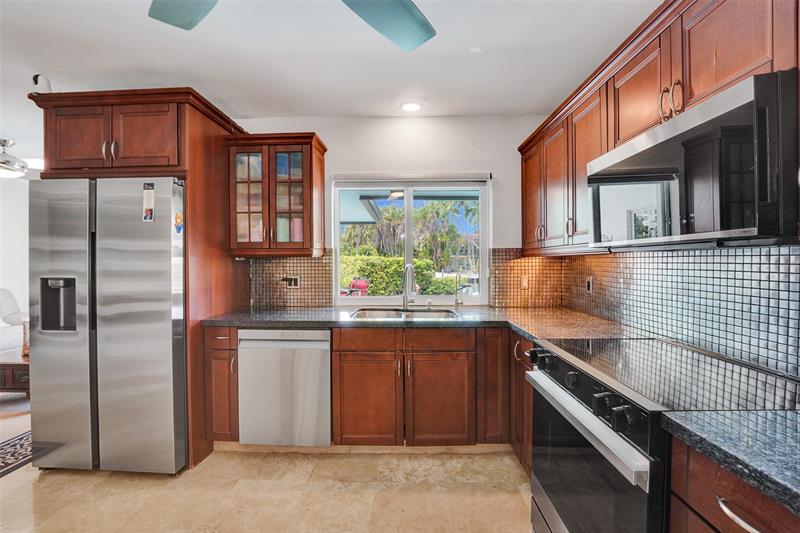 Image 33 of 97 For 2805 29th St