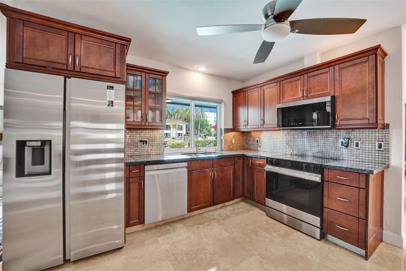 Image 36 of 97 For 2805 29th St