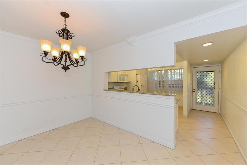 Image 10 of 41 For 3401 Bimini Ln  M3