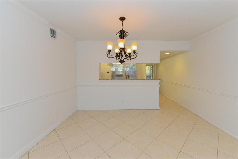 Image 13 of 41 For 3401 Bimini Ln  M3