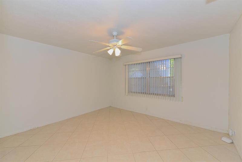 Image 23 of 41 For 3401 Bimini Ln  M3