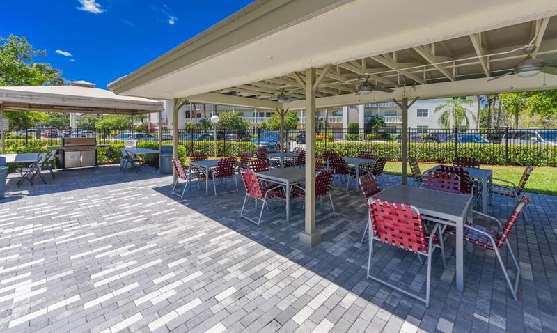 Image 30 of 41 For 3401 Bimini Ln  M3
