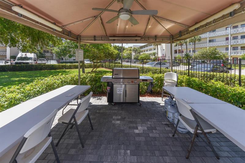 Image 31 of 41 For 3401 Bimini Ln  M3