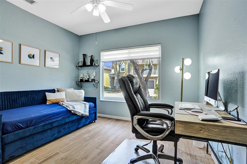 Image 18 of 38 For 12652 6th Ct