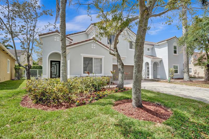Image 2 of 38 For 12652 6th Ct