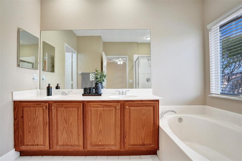 Image 27 of 38 For 12652 6th Ct