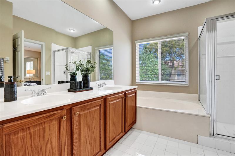 Image 28 of 38 For 12652 6th Ct