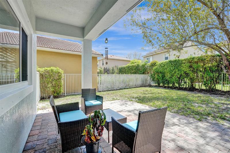 Image 31 of 38 For 12652 6th Ct