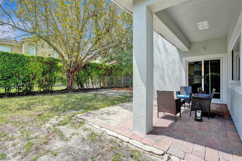 Image 34 of 38 For 12652 6th Ct