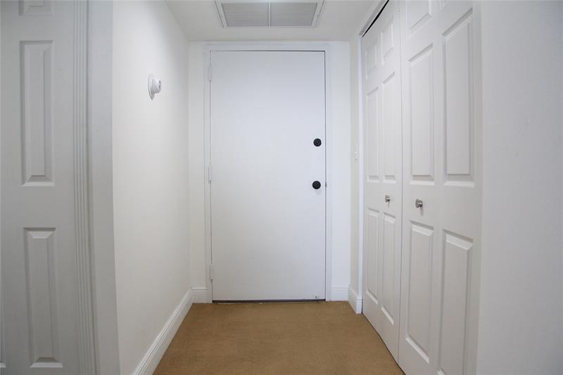 Image 20 of 20 For 11111 Biscayne Blvd  1901