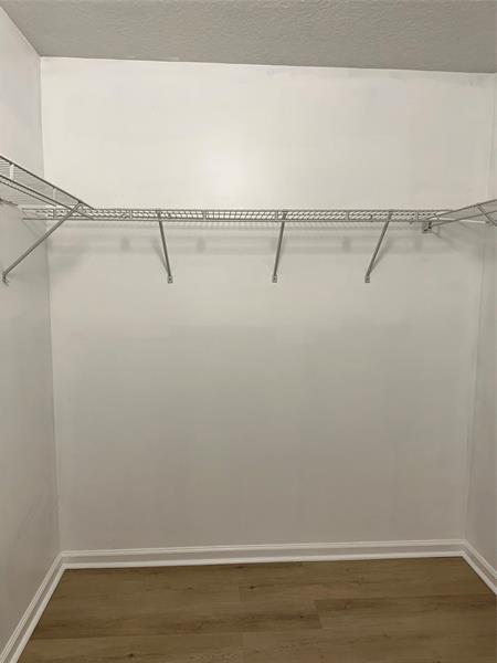 Image 8 of 10 For 529 Sheridan St  108