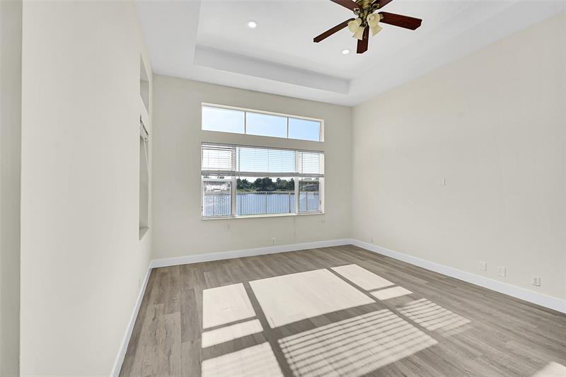 Image 29 of 57 For 1221 Bay View Way