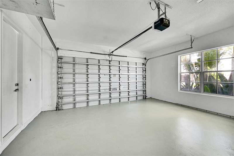 Image 47 of 57 For 1221 Bay View Way