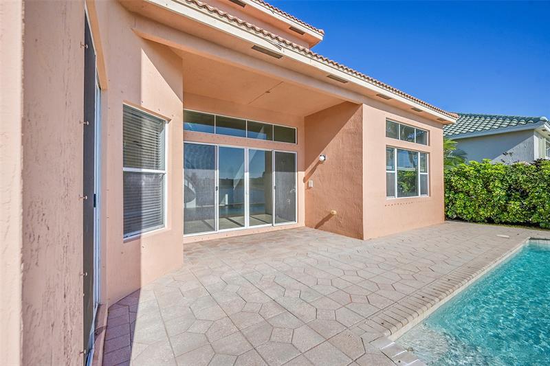 Image 49 of 57 For 1221 Bay View Way