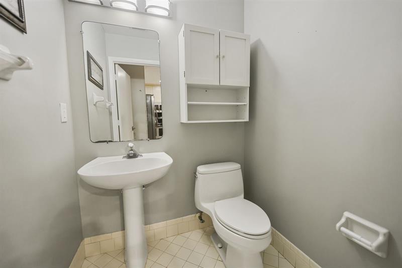 Image 14 of 24 For 11734 1st Ct