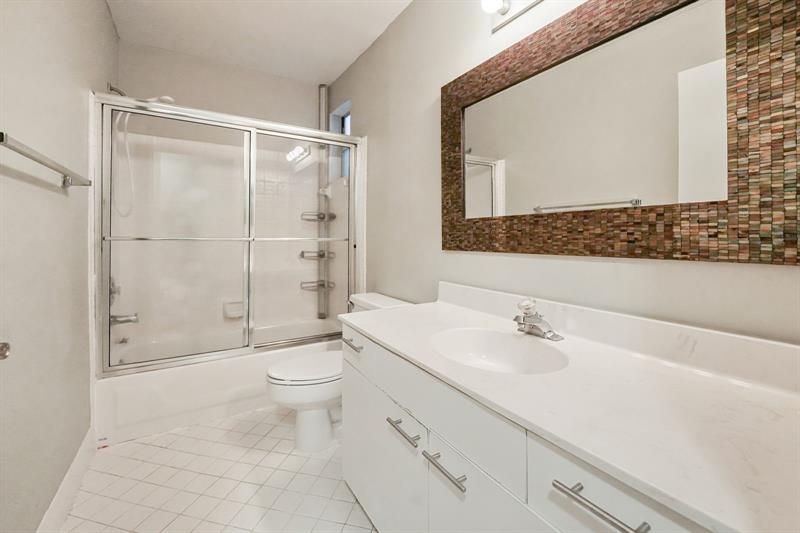 Image 20 of 24 For 11734 1st Ct