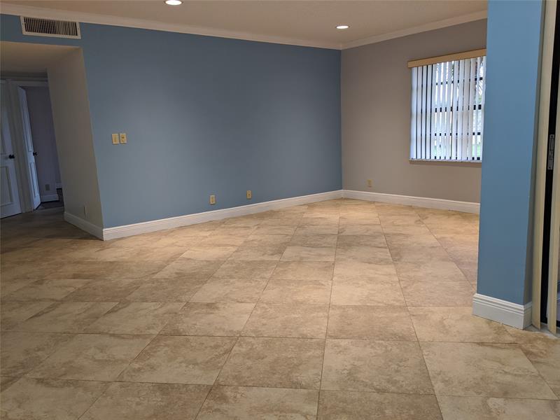 Image 16 of 20 For 10730 14th St  173