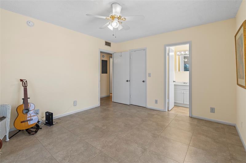 Image 10 of 35 For 2180 67th St  721