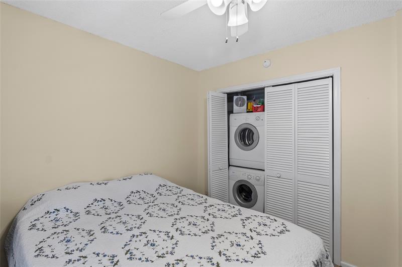 Image 28 of 35 For 2180 67th St  721