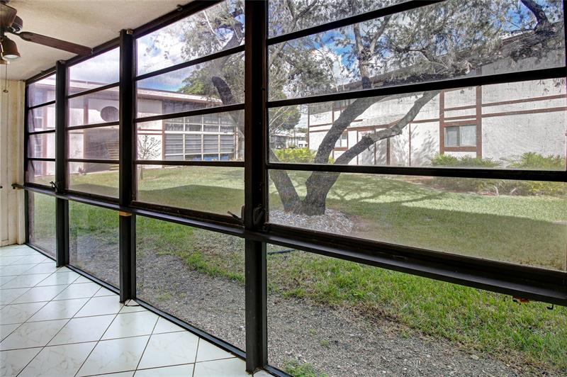 Image 19 of 19 For 9926 Belfort Cir  106