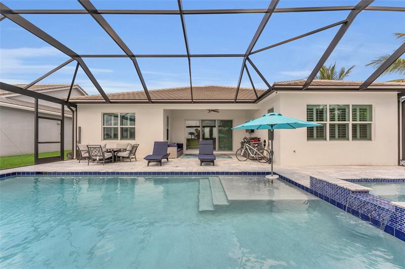 Image 30 of 38 For 16060 Whippoorwill Cir
