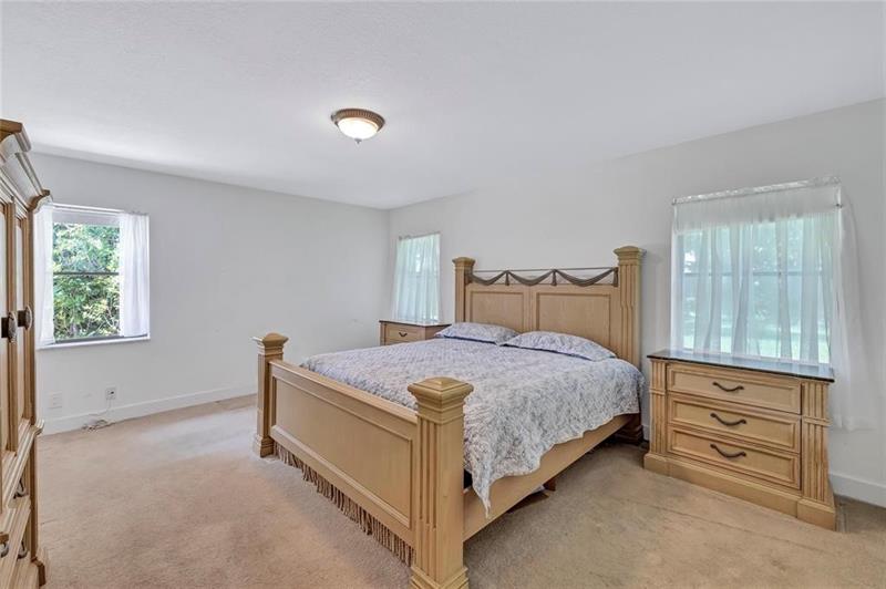 Image 23 of 34 For 10619 Ladypalm Lane  B