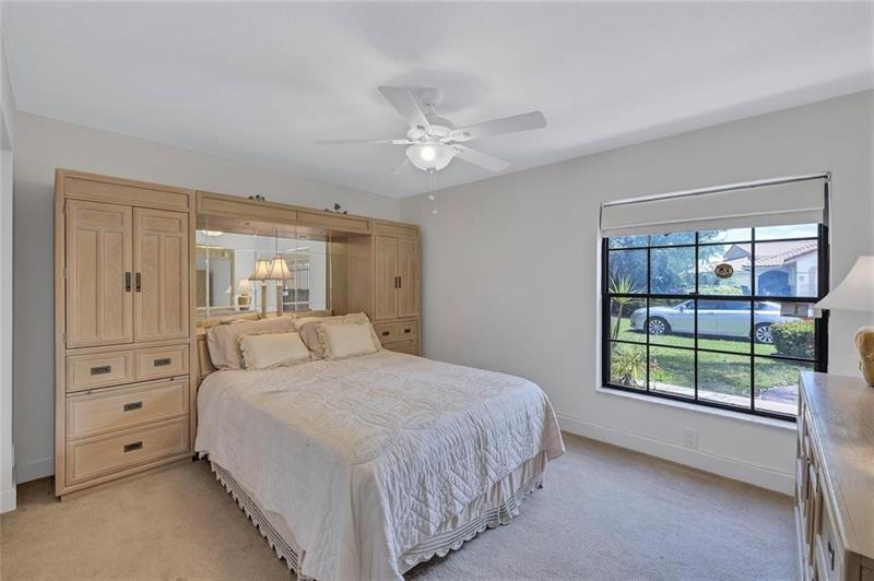 Image 26 of 34 For 10619 Ladypalm Lane  B