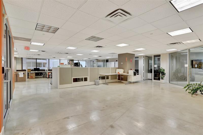 Image 20 of 35 For 200 Andrews Ave  3rd Floor