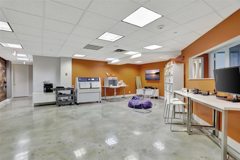 Image 30 of 35 For 200 Andrews Ave  3rd Floor