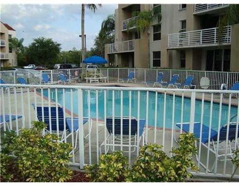 Image 10 of 23 For 2721 Ocean Club Blvd  205