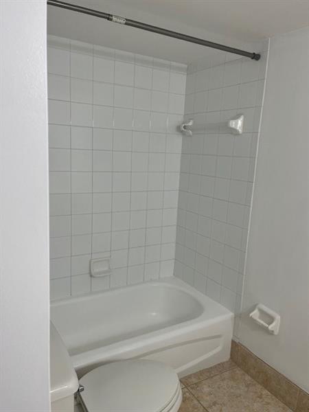 Image 17 of 23 For 2721 Ocean Club Blvd  205