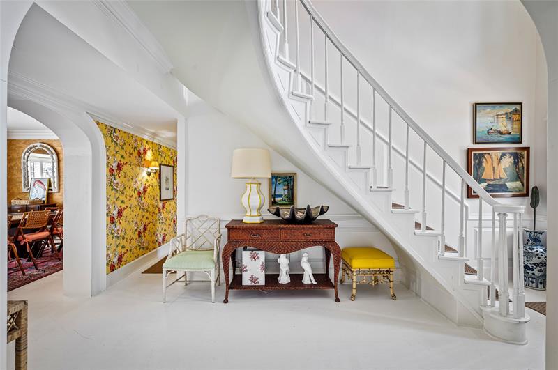 Image 22 of 44 For 525 Coral Way