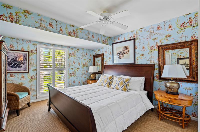 Image 30 of 44 For 525 Coral Way