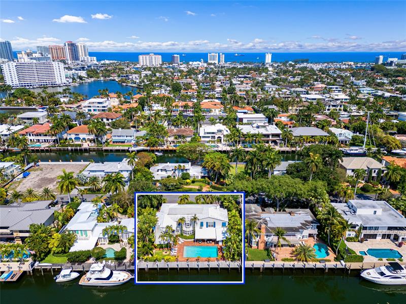 Image 43 of 44 For 525 Coral Way