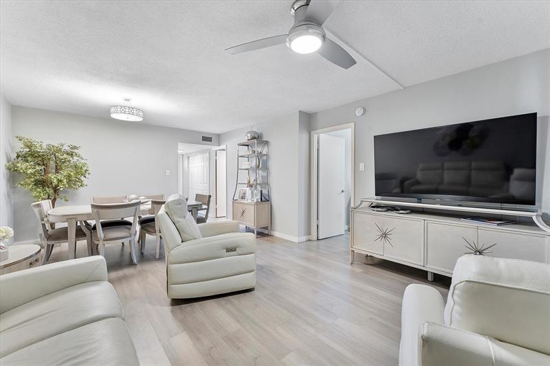 Image 10 of 33 For 7705 5th Ct  101