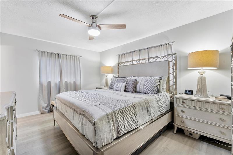 Image 13 of 33 For 7705 5th Ct  101