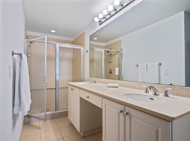 Image 18 of 46 For 3340 190th St  108
