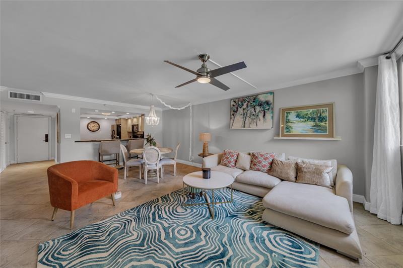 Image 18 of 61 For 2900 14th Street Cswy  202