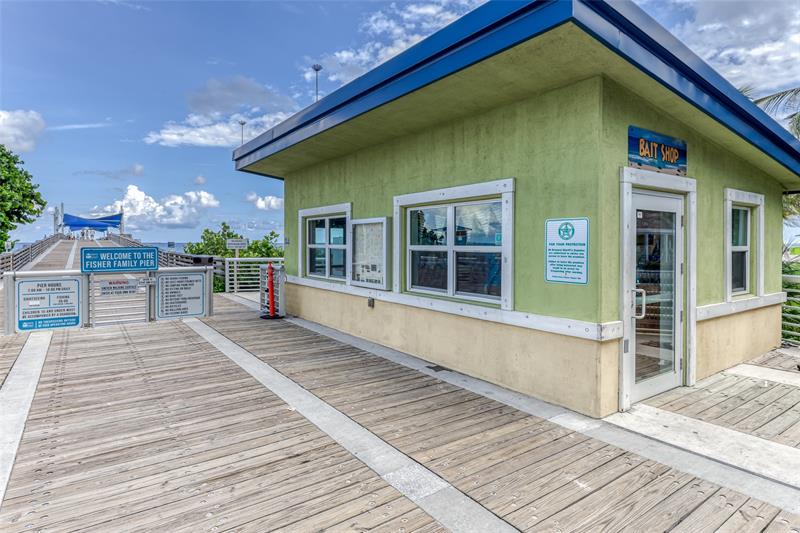 Image 57 of 61 For 2900 14th Street Cswy  202