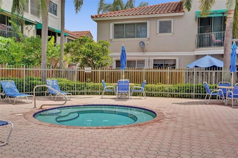 Image 15 of 26 For 12623 14th Pl  12623