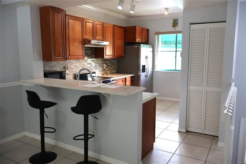 Image 23 of 26 For 12623 14th Pl  12623