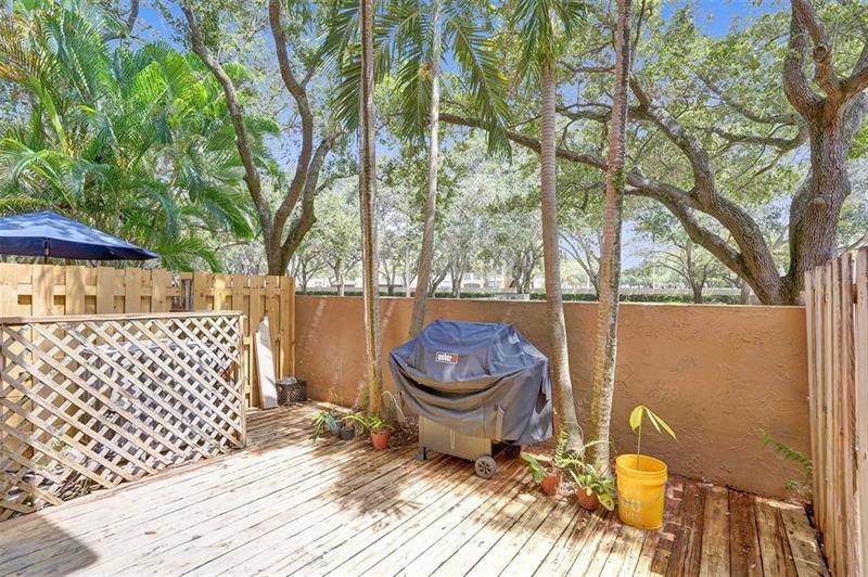 Image 9 of 26 For 12623 14th Pl  12623
