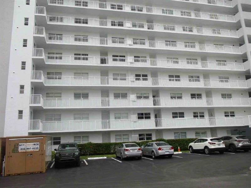 Image 17 of 17 For 3300 Ocean Blvd  123c
